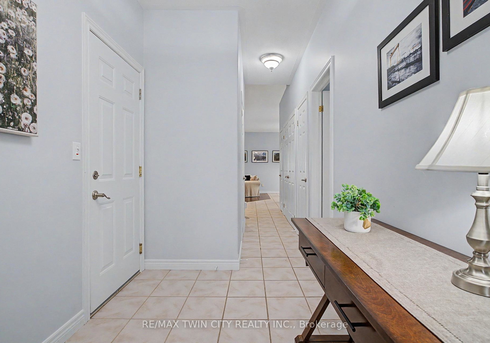 24-hardy-road-brantford-ontario-x13537132