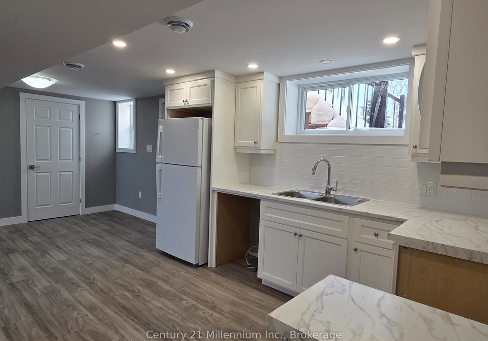 398-kingsway-street-e-kincardine-ontario-x13537154