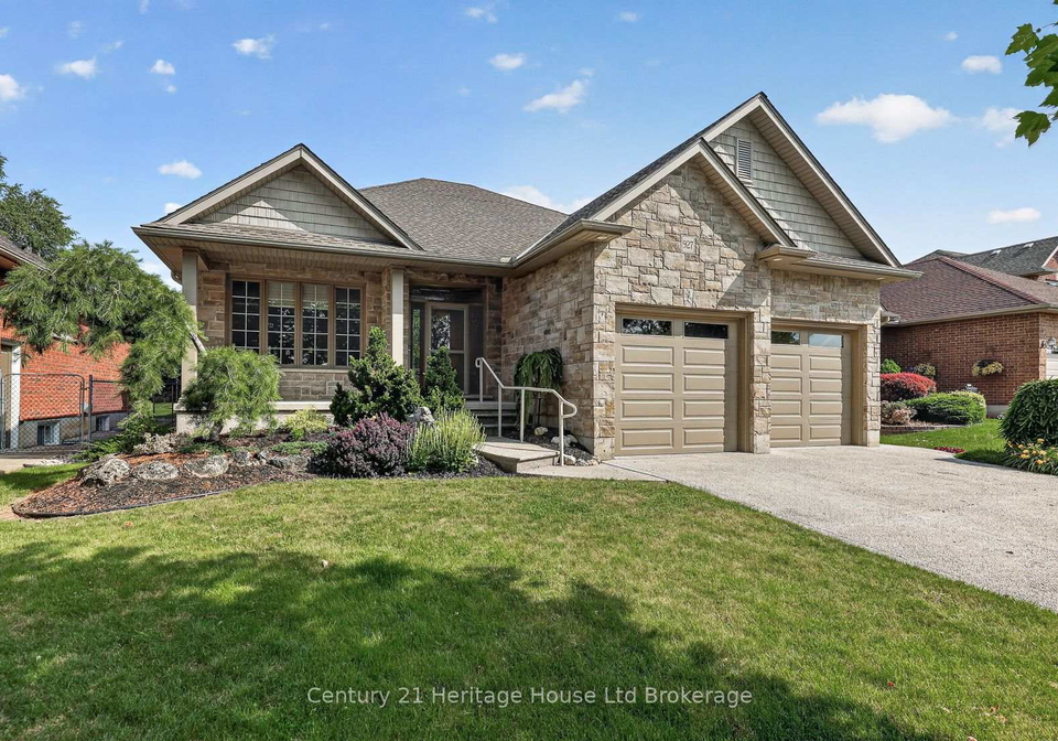 927-ridgewood-drive-w-woodstock-ontario-x13537402