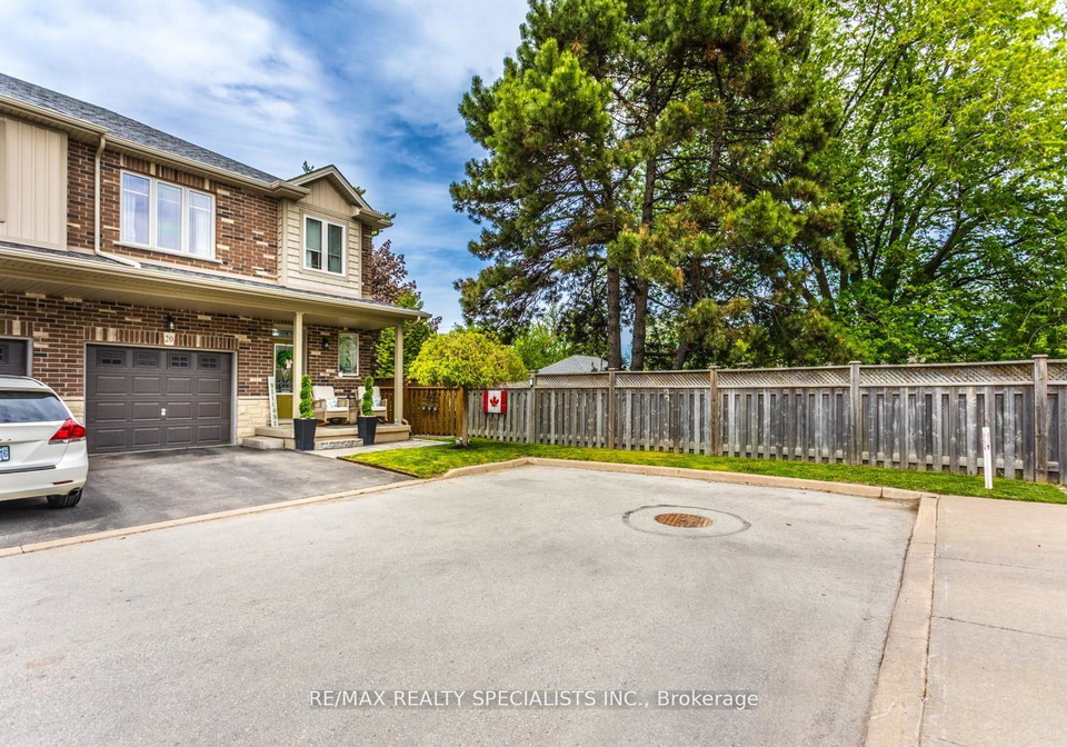 380-lake-street-grimsby-ontario-x13537456