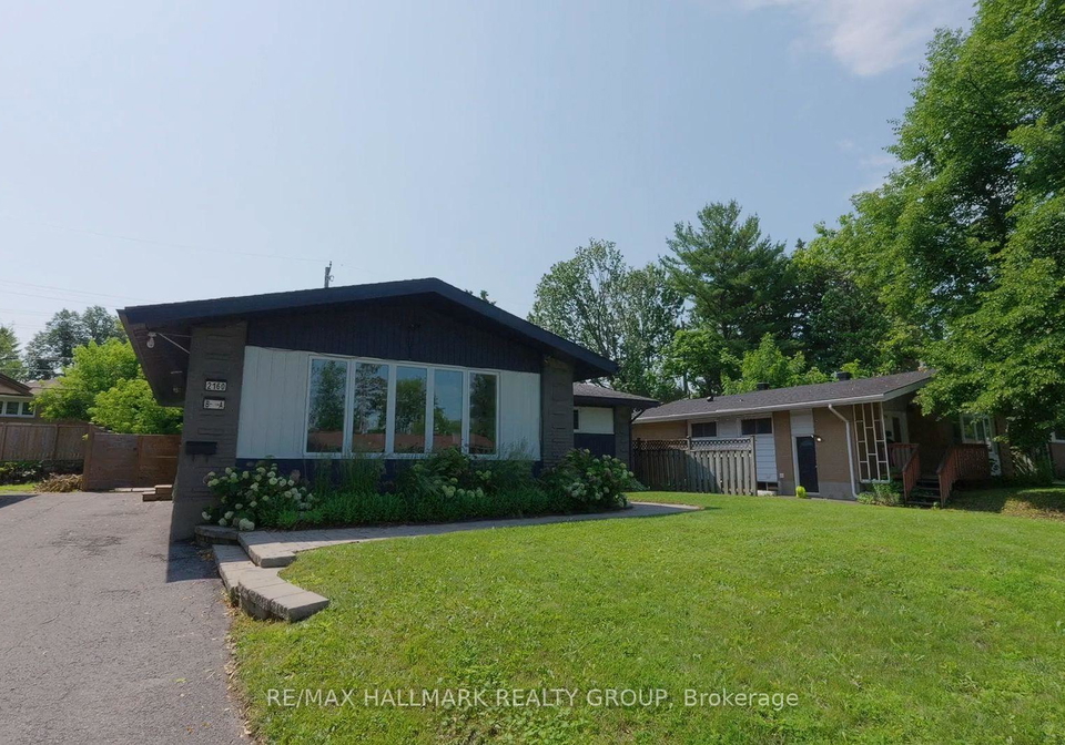 2160-lambeth-walk-ottawa-ontario-x13537884