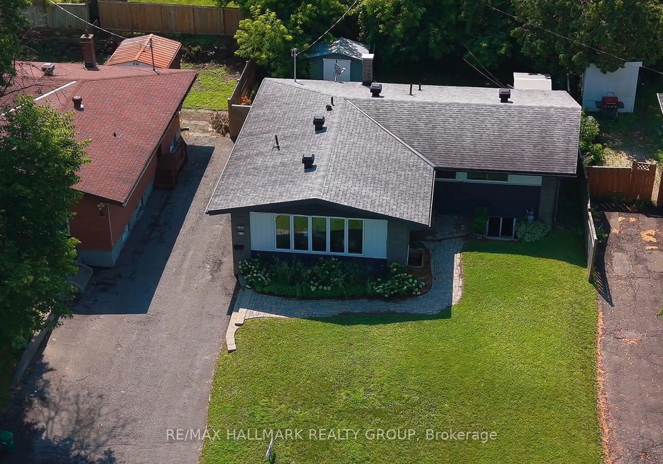 2160-lambeth-walk-ottawa-ontario-x13537884