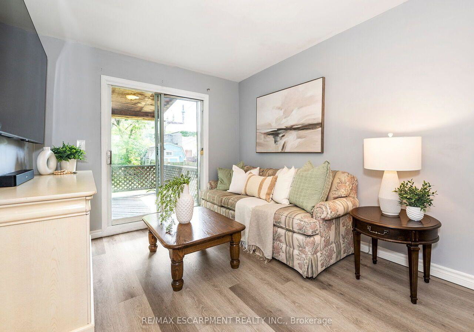 52-stapleton-avenue-hamilton-ontario-x13538114