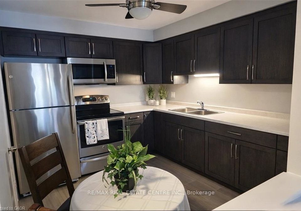 565-greenfield-avenue-kitchener-ontario-x13538214
