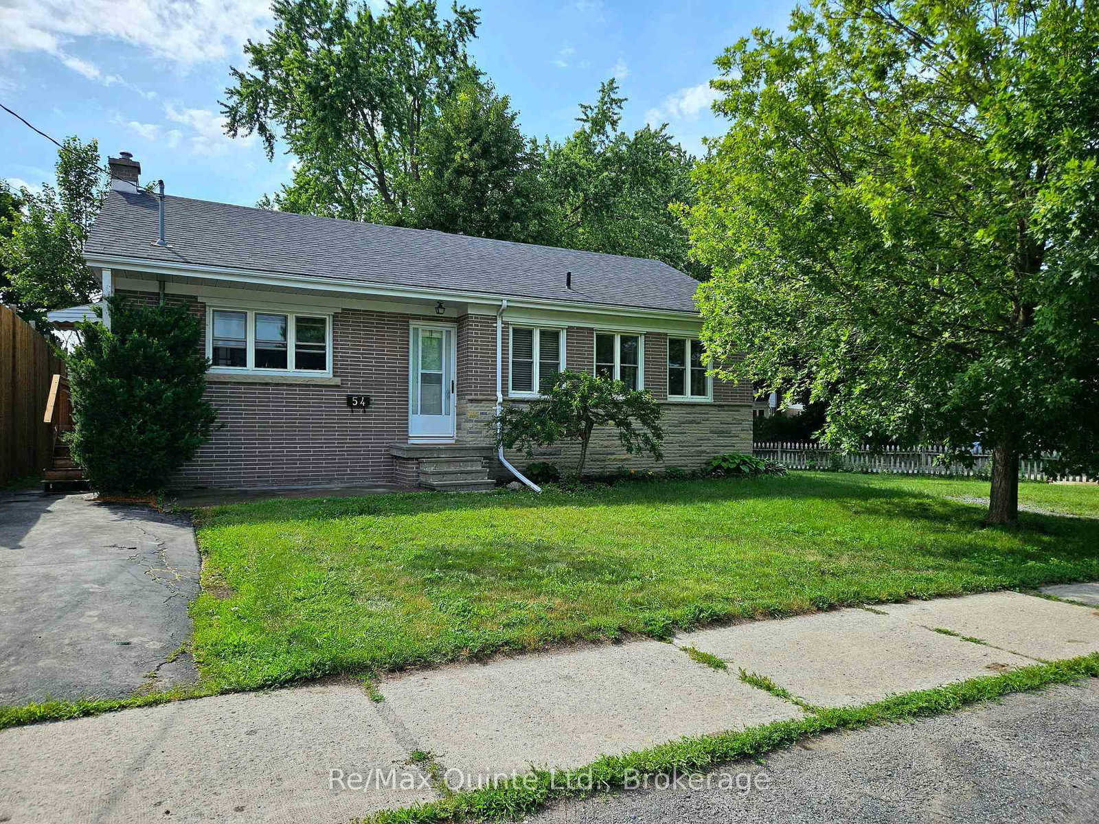 54-greenlawn-avenue-belleville-ontario-x13538248