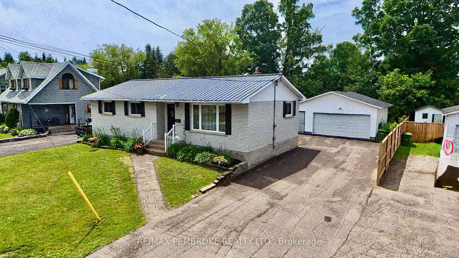 23-doran-road-petawawa-ontario-x13538290