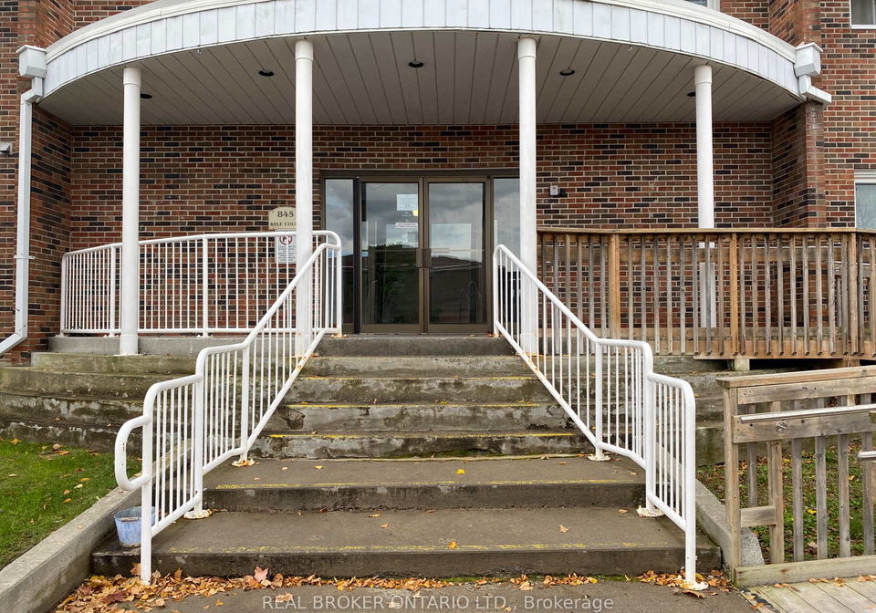 845-kyle-court-brockville-ontario-x13538482