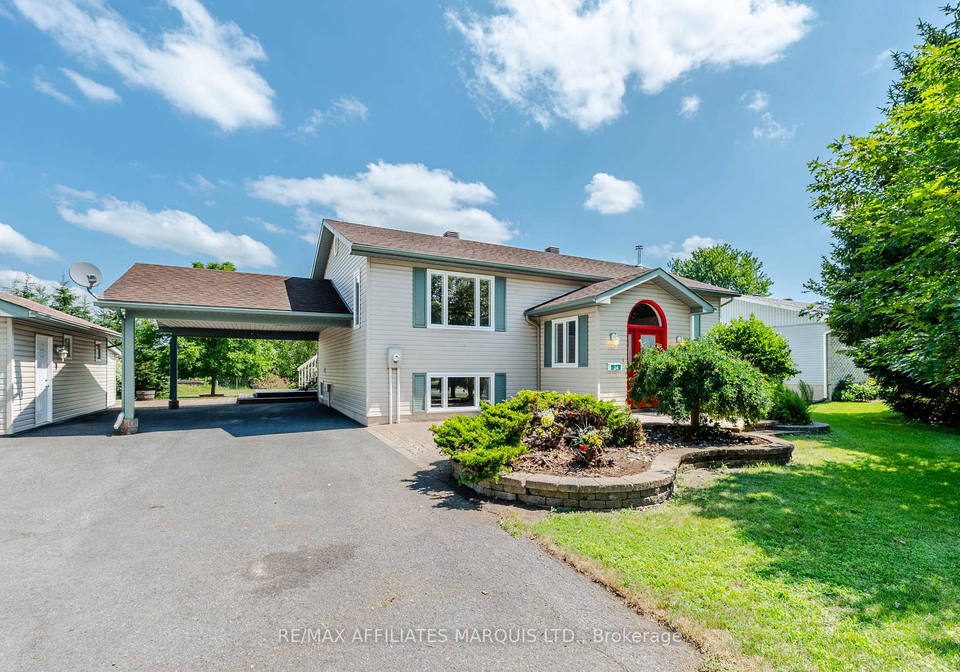 24-nelson-street-north-stormont-ontario-x13538534