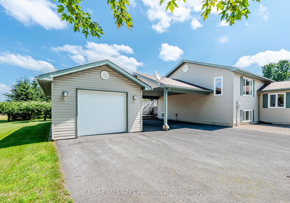 24-nelson-street-north-stormont-ontario-x13538534