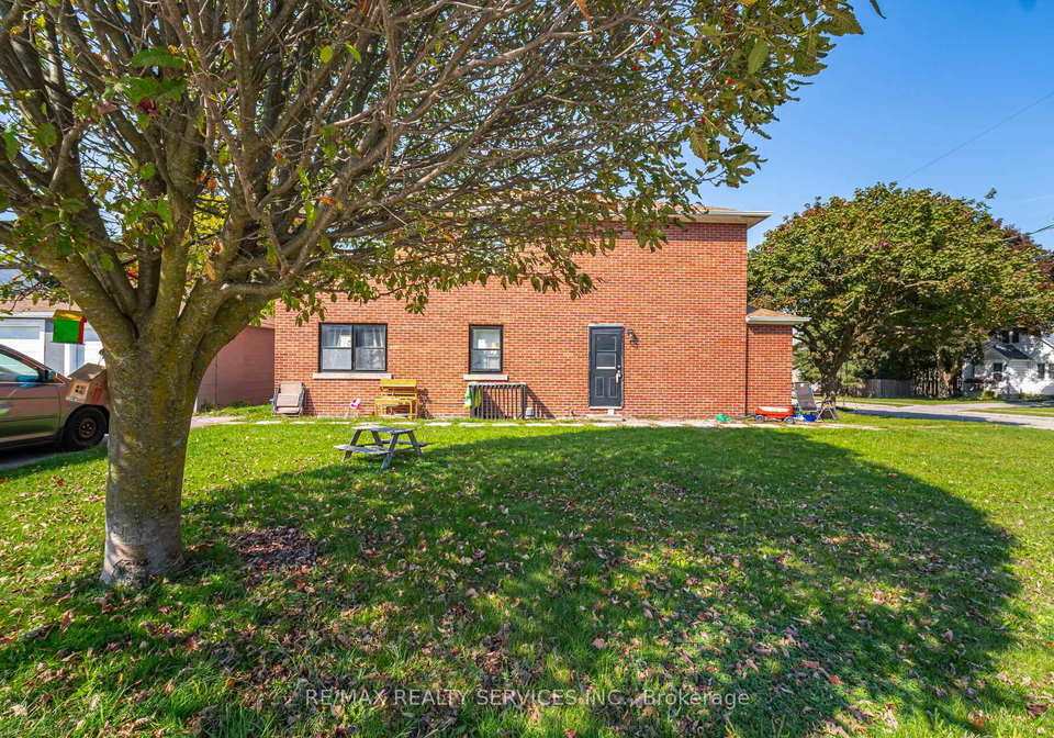 21-beverley-street-waterloo-ontario-x13538578