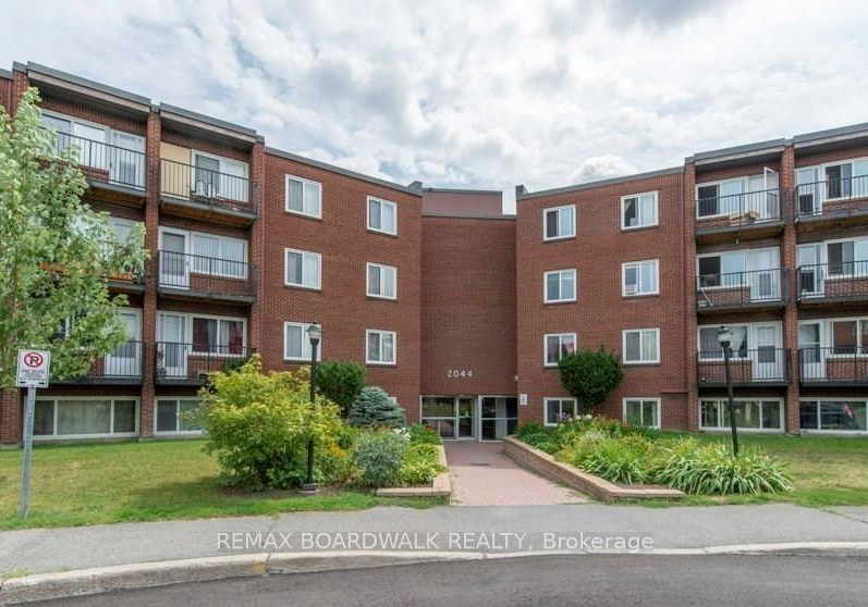 2044-arrowsmith-drive-ottawa-ontario-x13538628