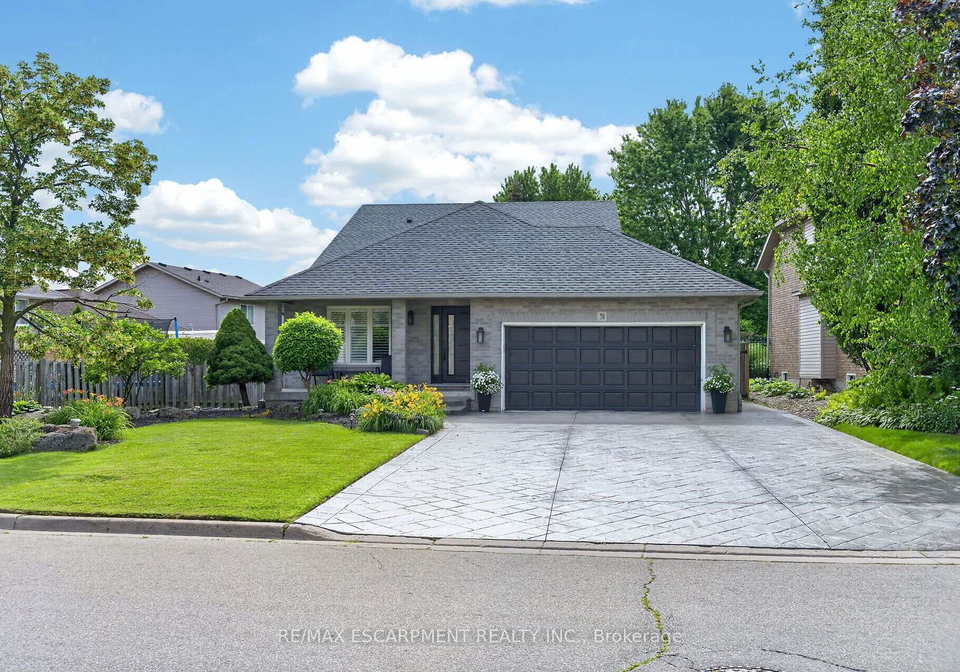 51-cabriolet-crescent-hamilton-ontario-x13538732