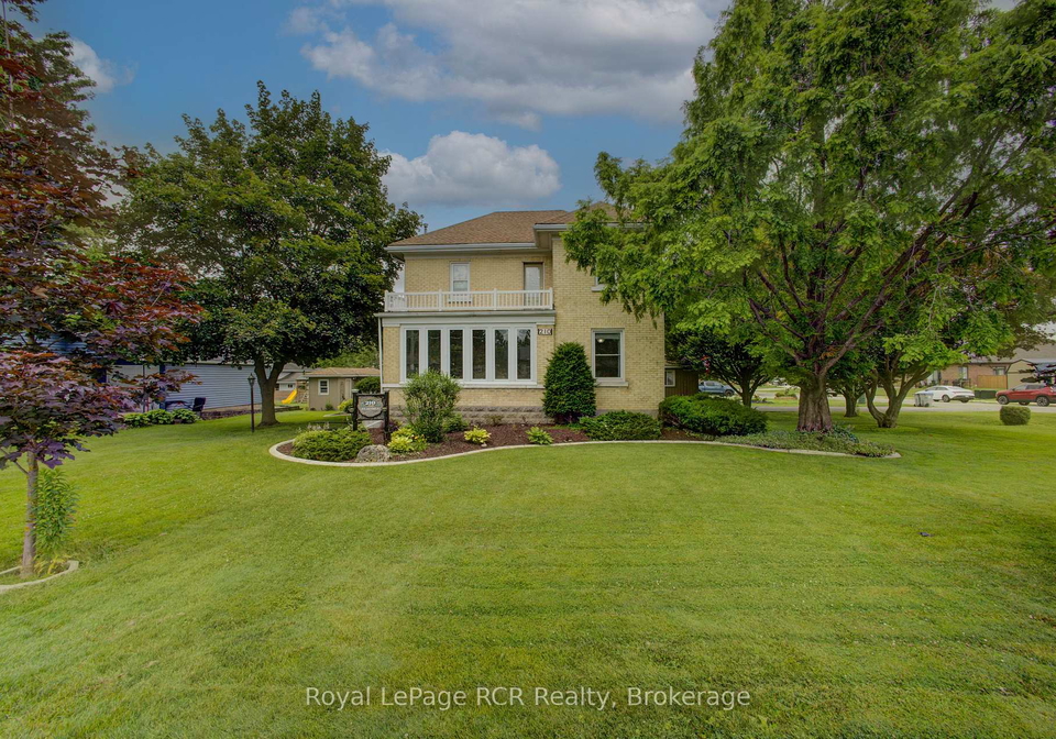 210-st-george-street-west-perth-ontario-x13538784
