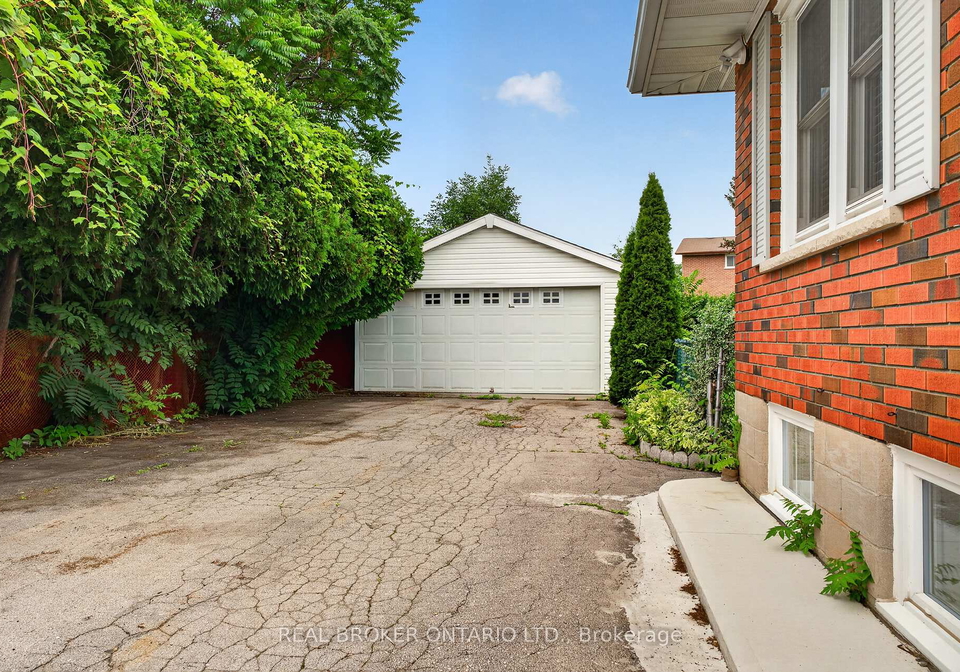 115-green-road-hamilton-ontario-x13538808