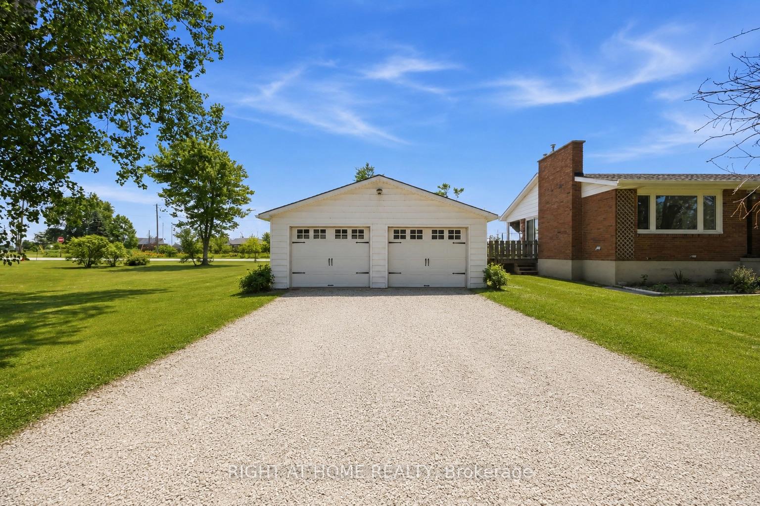 1933-plank-road-st-clair-ontario-x13538992