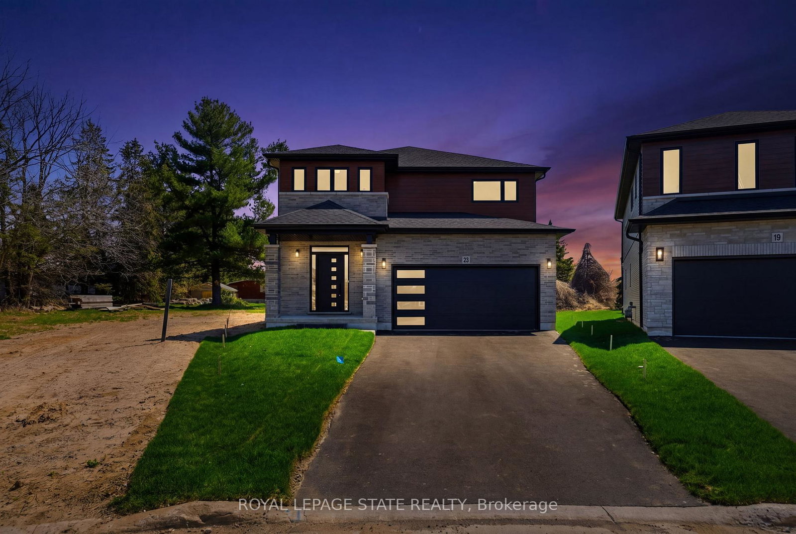 23-woodvalley-court-hamilton-ontario-x13539258