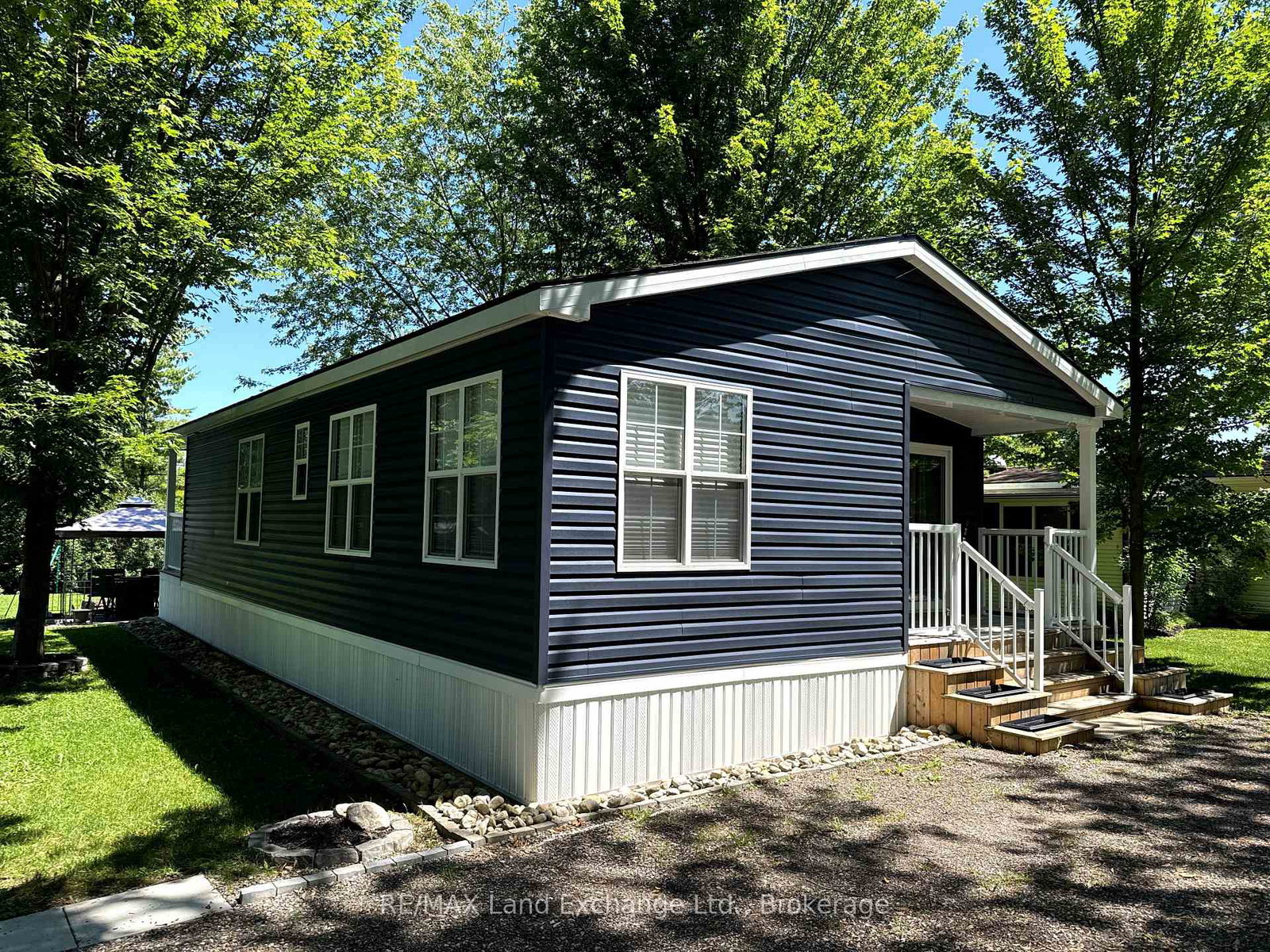 13-southline-avenue-huron-kinloss-ontario-x13539346