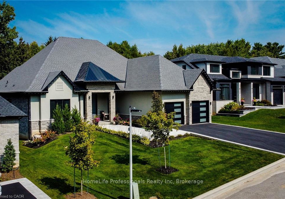 11-black-willow-court-hamilton-ontario-x13539606