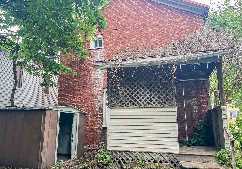 35-lake-street-st-catharines-ontario-x13539758