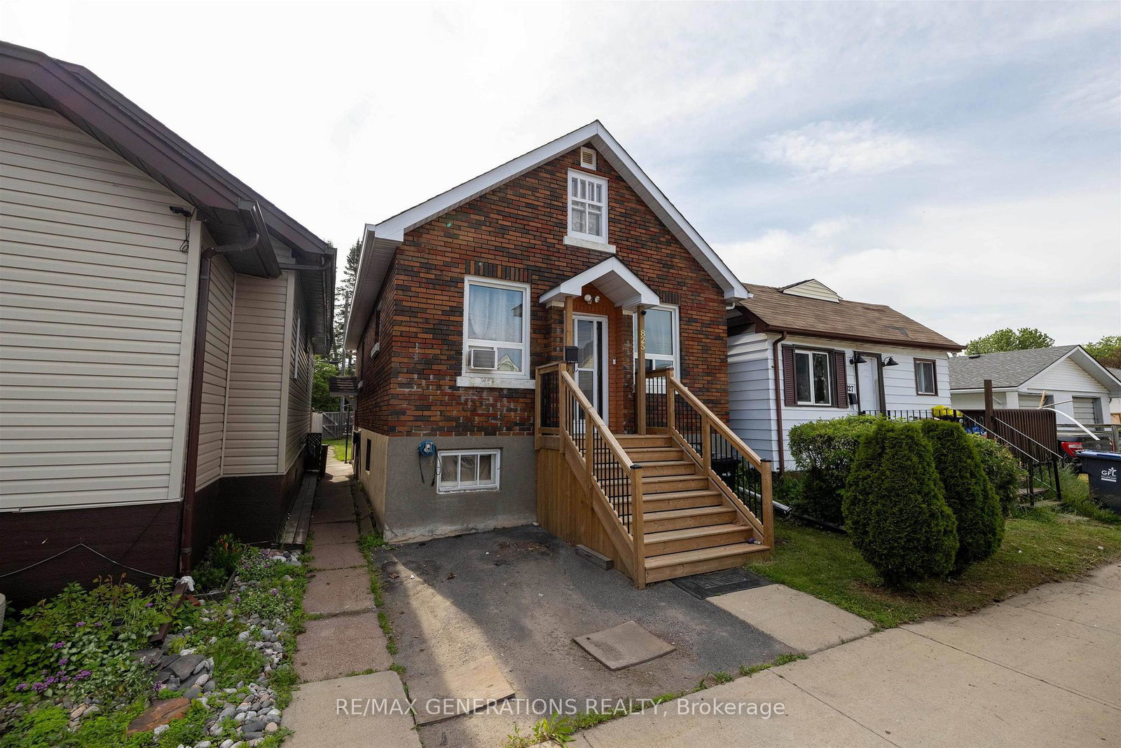825-alberta-street-thunder-bay-ontario-x13539860