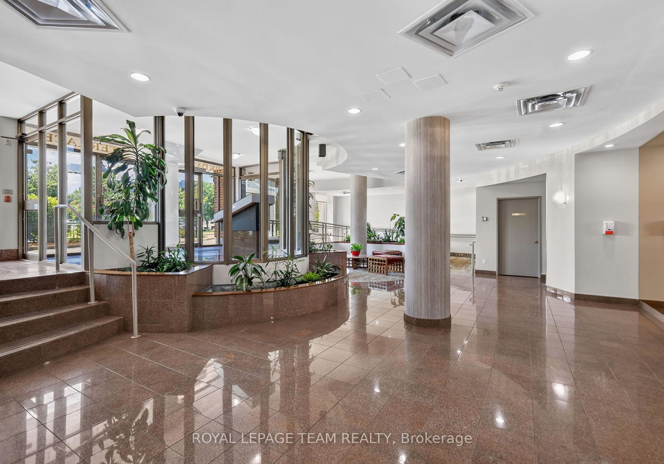 215-parkdale-avenue-ottawa-ontario-x13539938