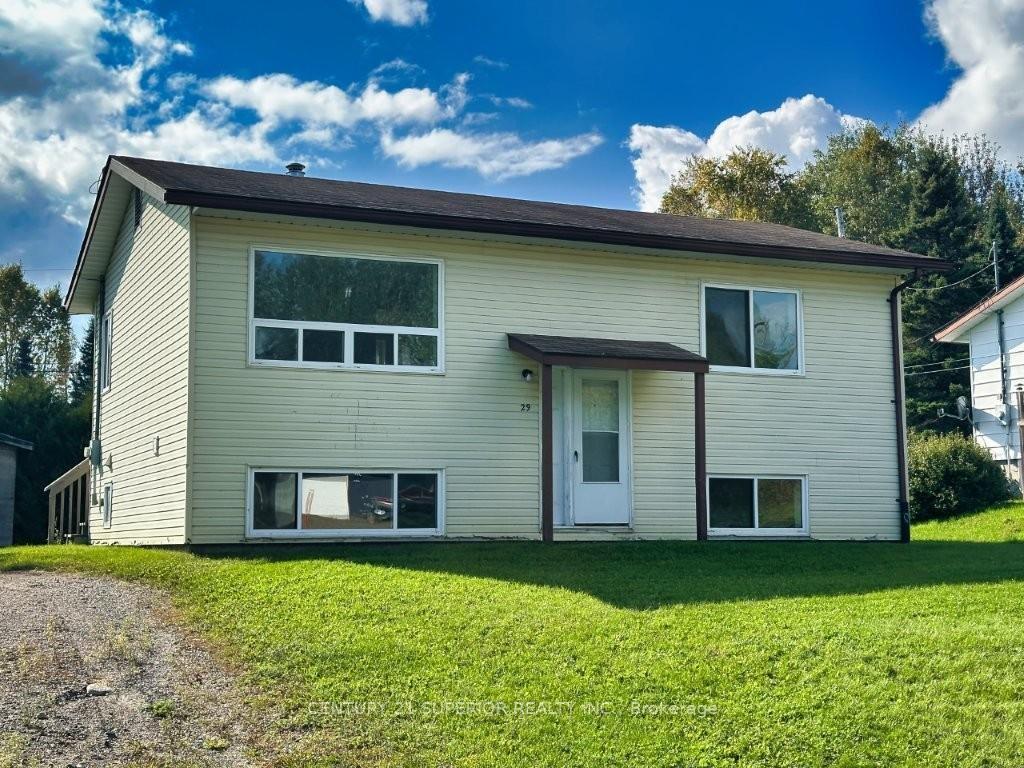 29-parkway-place-terrace-bay-ontario-x13540082