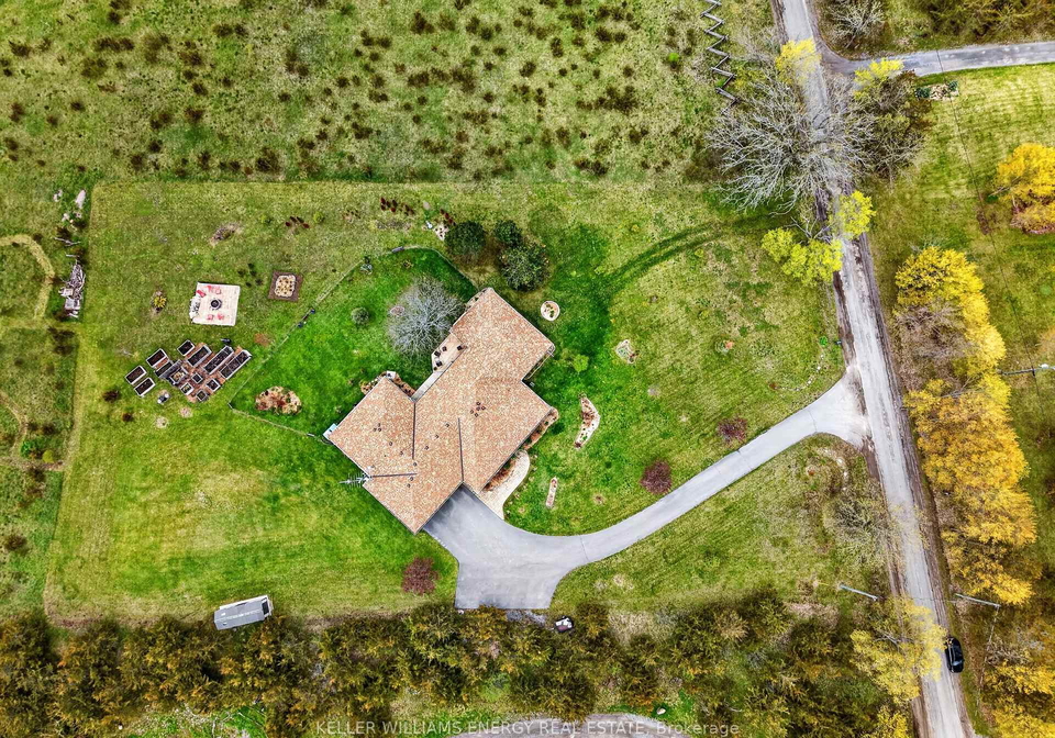 160-mckinley-crossroad-cross-prince-edward-county-ontario-x13540102