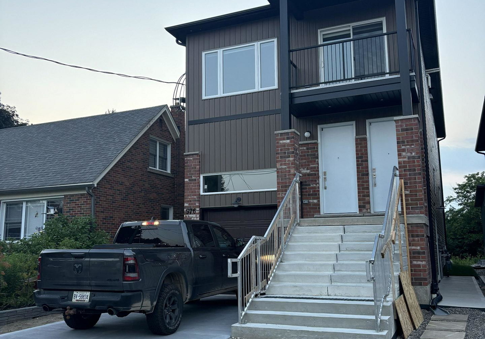576-guelph-street-kitchener-ontario-x13540112