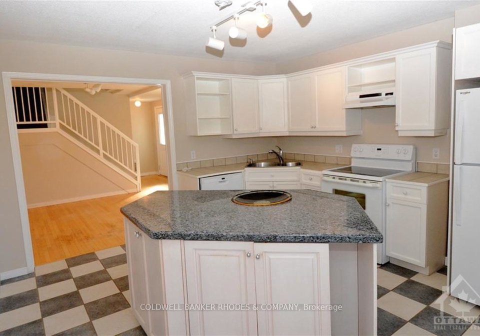 160-mafeking-avenue-ottawa-ontario-x13540118