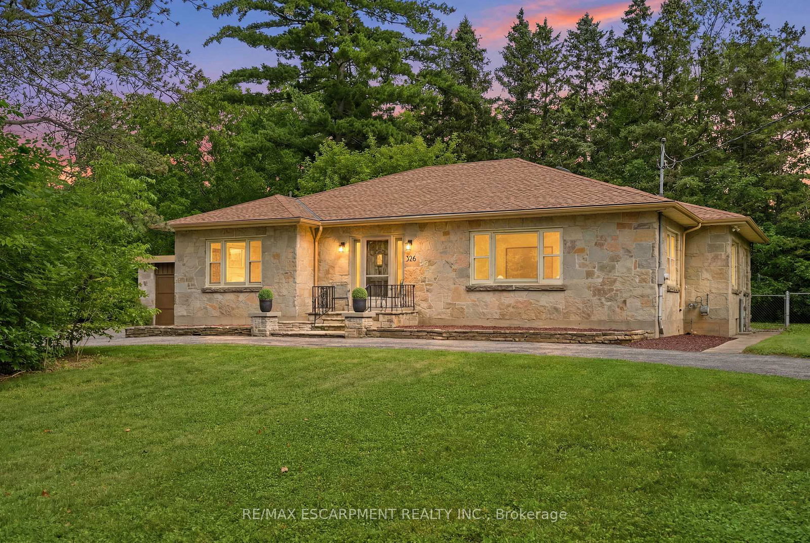 326-old-brock-road-hamilton-ontario-x13540324