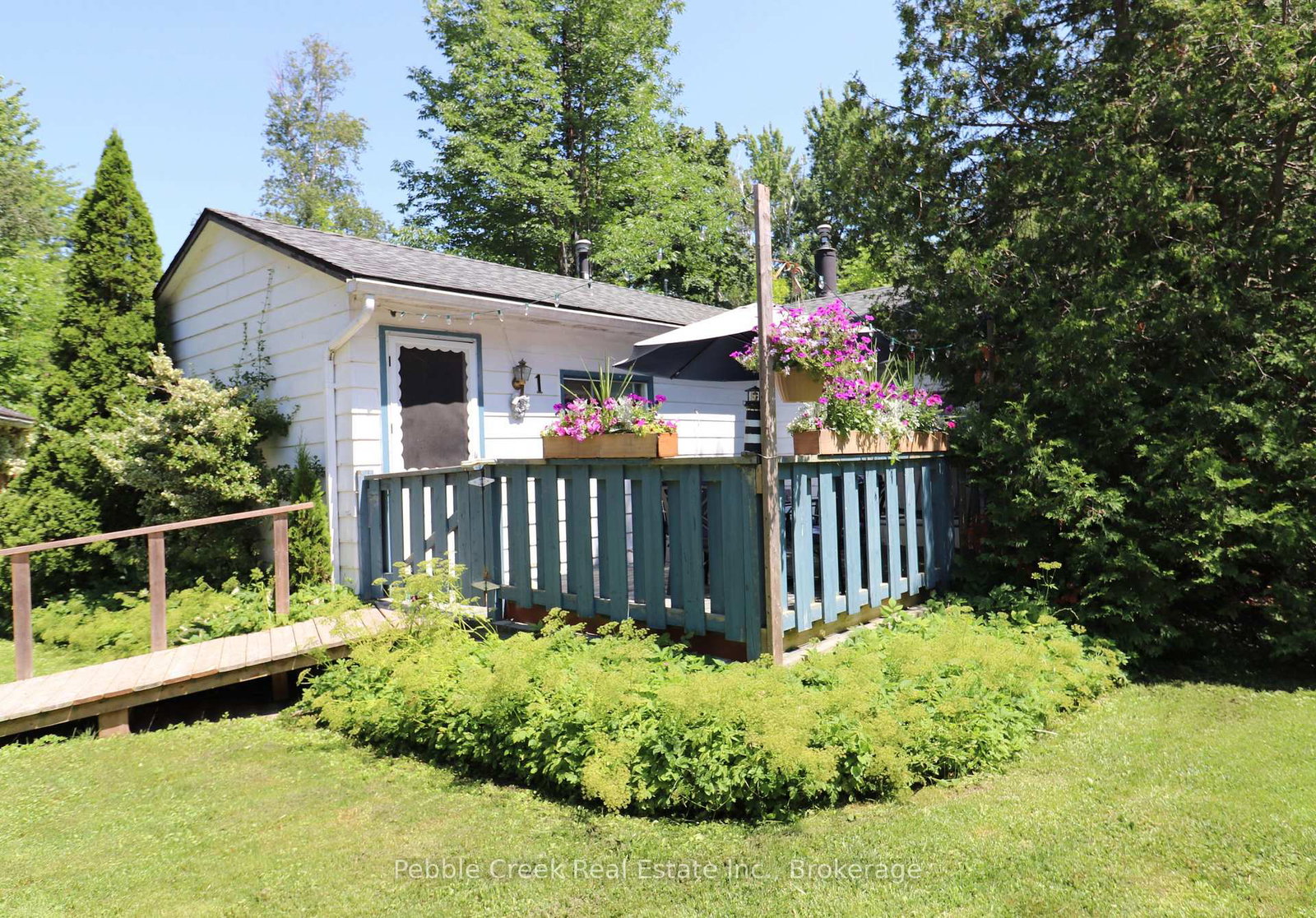 1-maitland-avenue-central-huron-ontario-x13540350