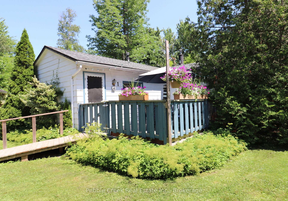 1-maitland-avenue-central-huron-ontario-x13540350