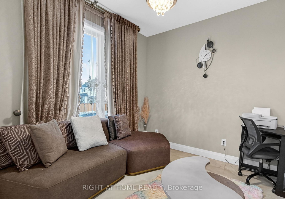 153-mcleod-street-north-middlesex-ontario-x13540844