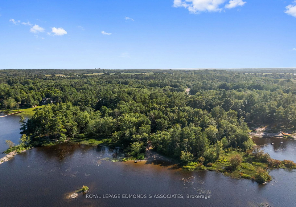 36-fern-road-laurentian-valley-ontario-x13540852