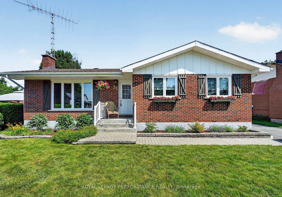 32-frost-avenue-n-south-stormont-ontario-x13540908