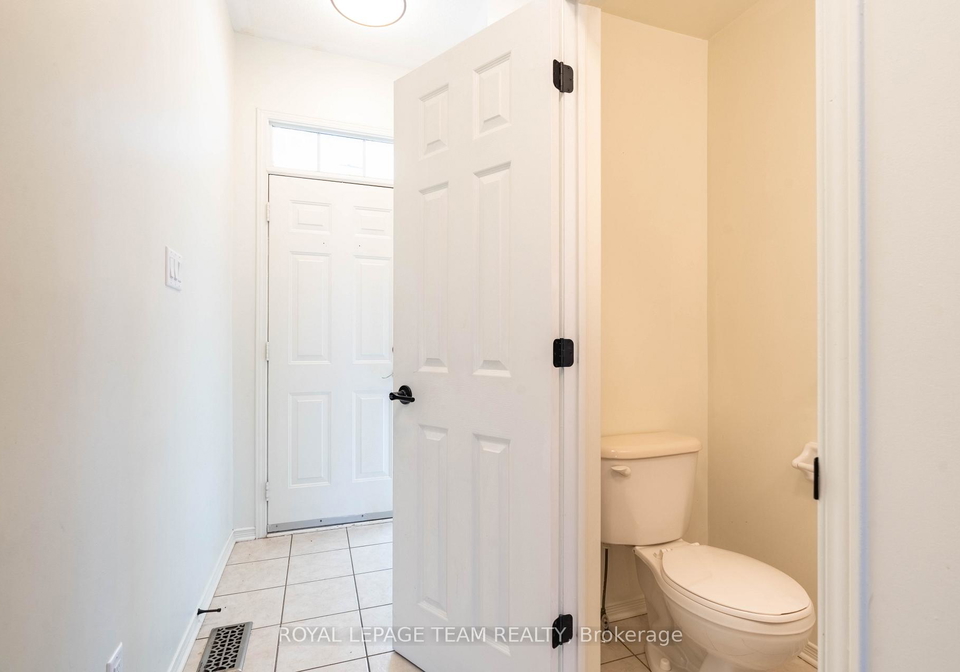 151-oakfield-crescent-ottawa-ontario-x13540936