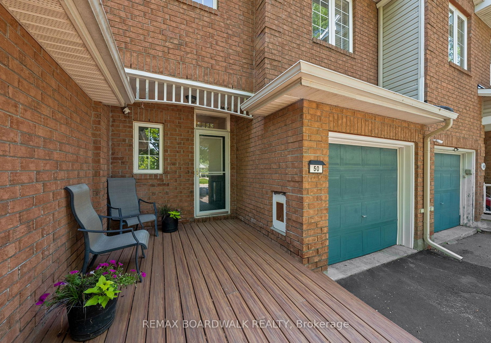 50-gray-crescent-kanata-ontario-x13540948