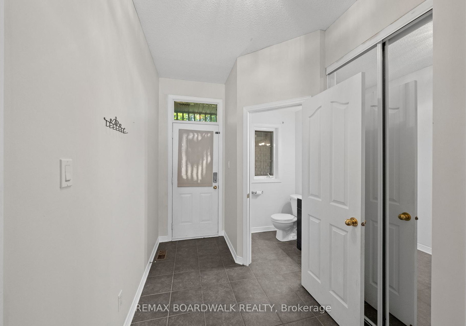 50-gray-crescent-kanata-ontario-x13540948