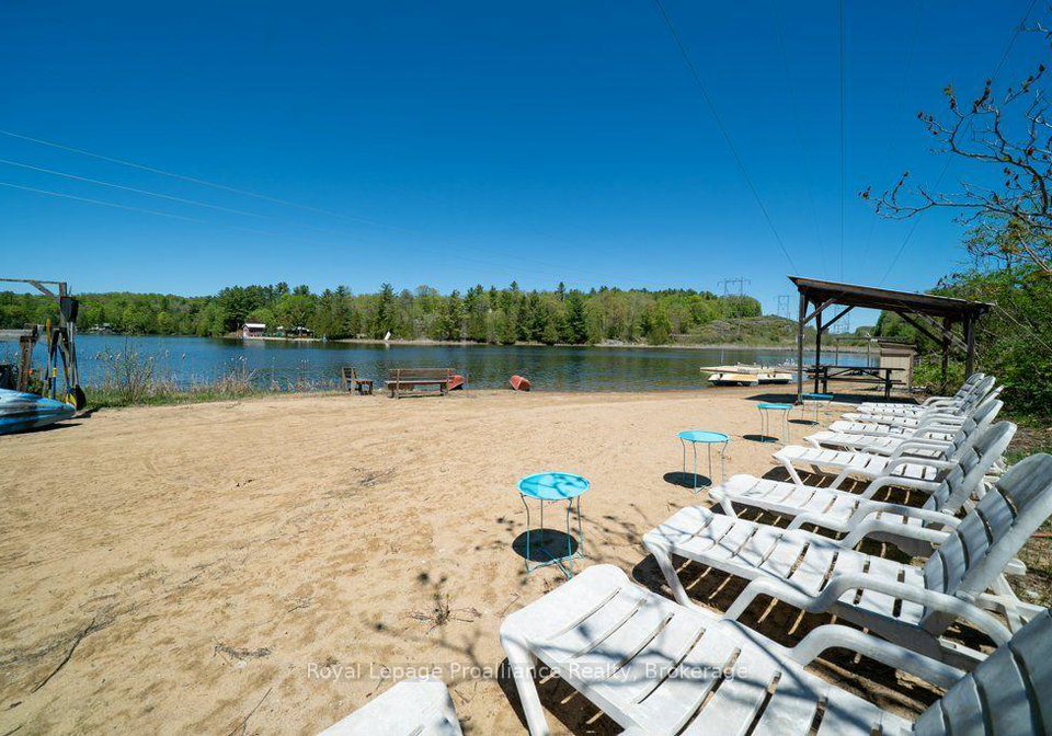 2471-road-509-frontenac-ontario-x13540982