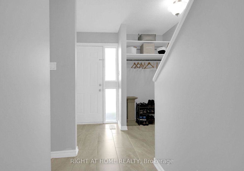 35aladdin-lane-ottawa-ontario-x13540984