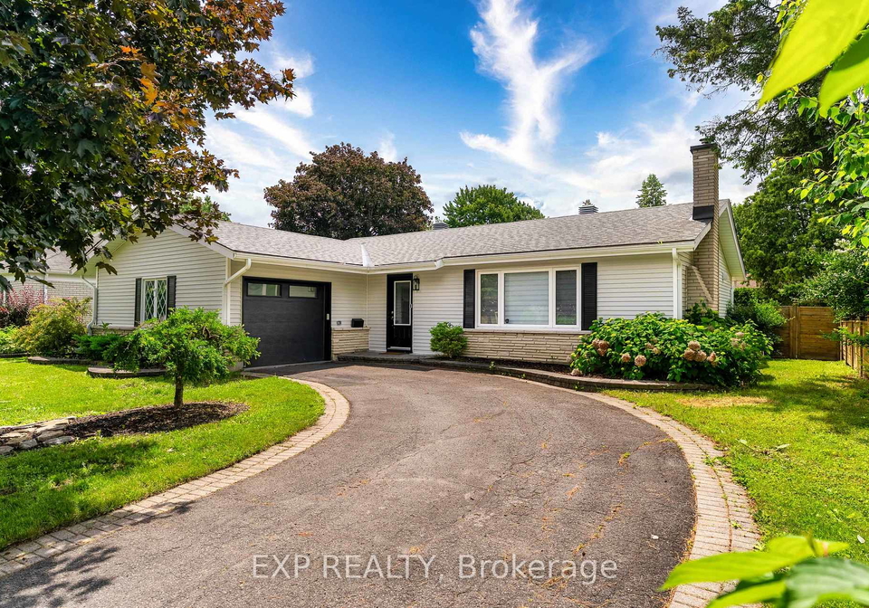 2136-fillmore-crescent-ottawa-ontario-x13541214