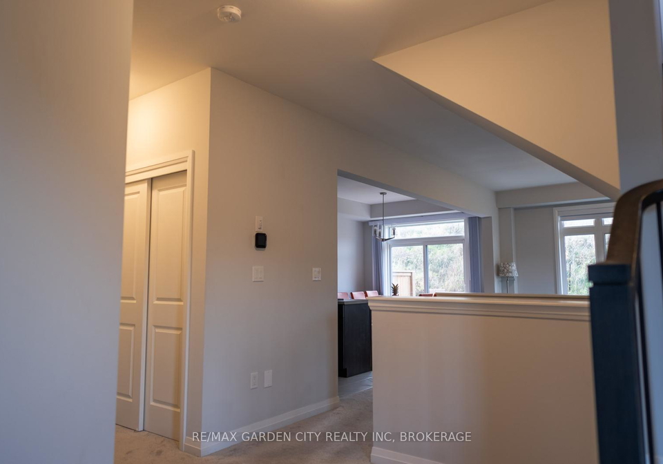 4552-portage-road-niagara-falls-ontario-x13541374