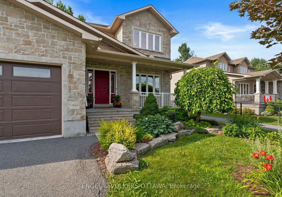 140-station-trail-russell-ontario-x13541646