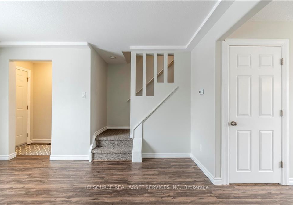 205-carlyle-drive-london-east-ontario-x13541688