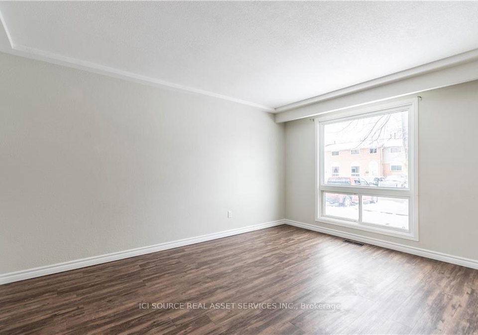 205-carlyle-drive-london-east-ontario-x13541688