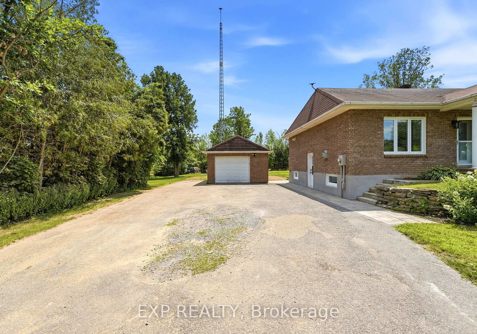 15302-concession-8-9-road-north-stormont-ontario-x13541880