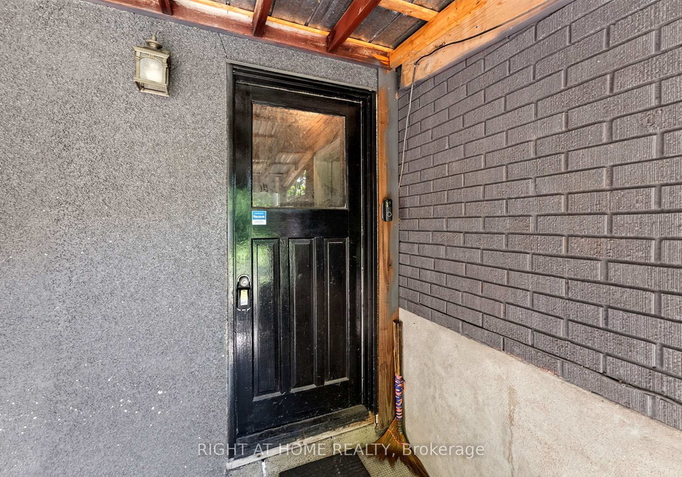 60-westwood-drive-ottawa-ontario-x13541930