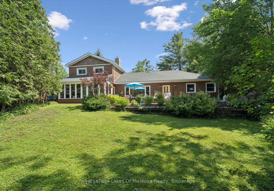 1012-grey-street-muskoka-lakes-ontario-x13542050