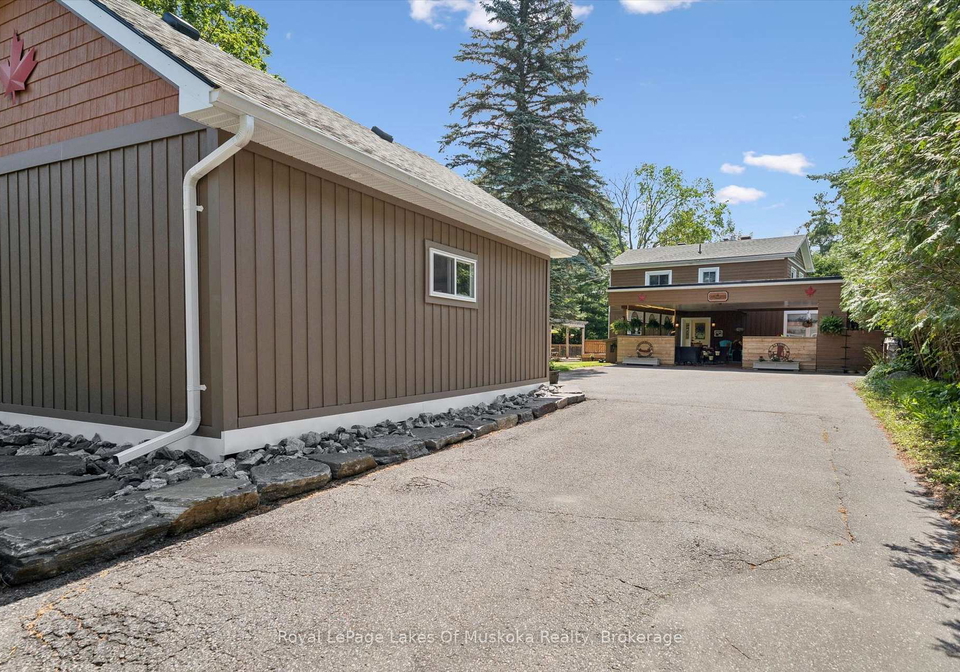 1012-grey-street-muskoka-lakes-ontario-x13542050