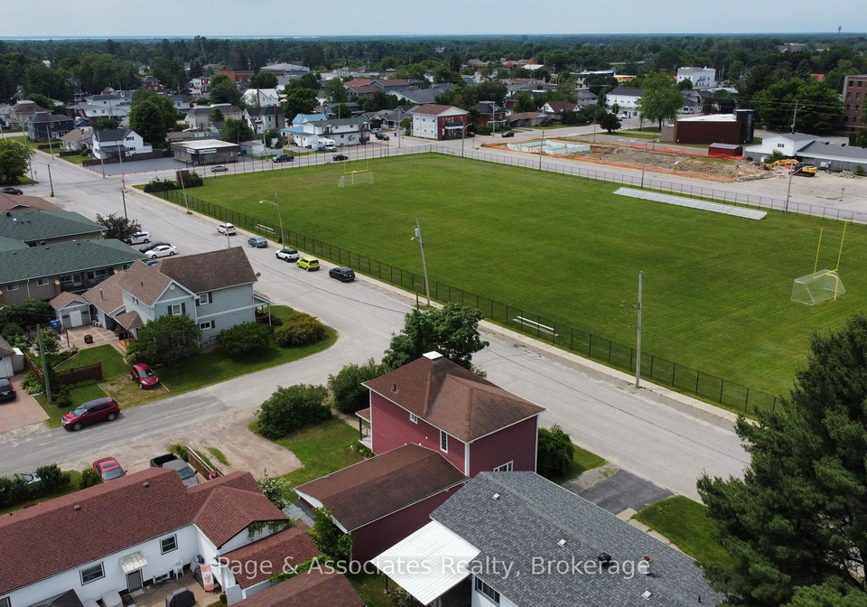 99-russell-street-west-nipissing-ontario-x13542088